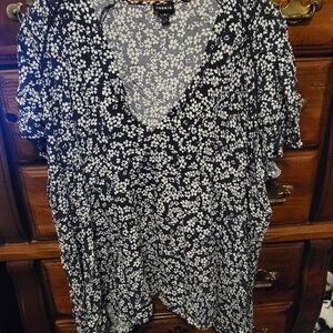 Torrid Navy Blue and White Floral Blouse
